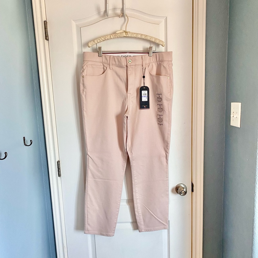 Tommy Hilfiger Bedford Skinny Jeans  Size 18  Color Pink NWT